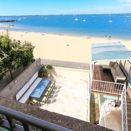 Apartamento Sumptuous With Beach Access