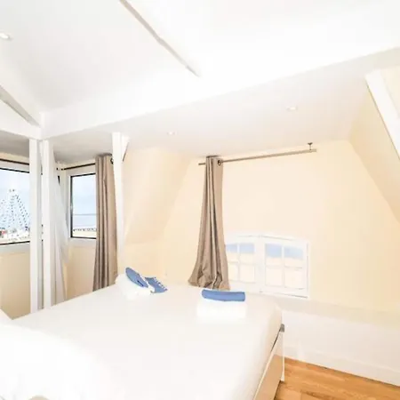 Apartamento Sumptuous With Beach Access *