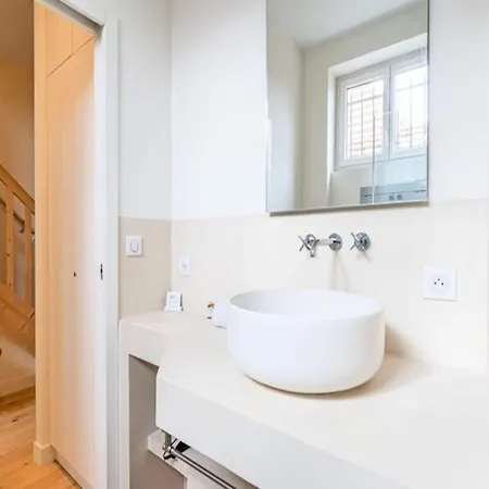 Sumptuous With Beach Access *